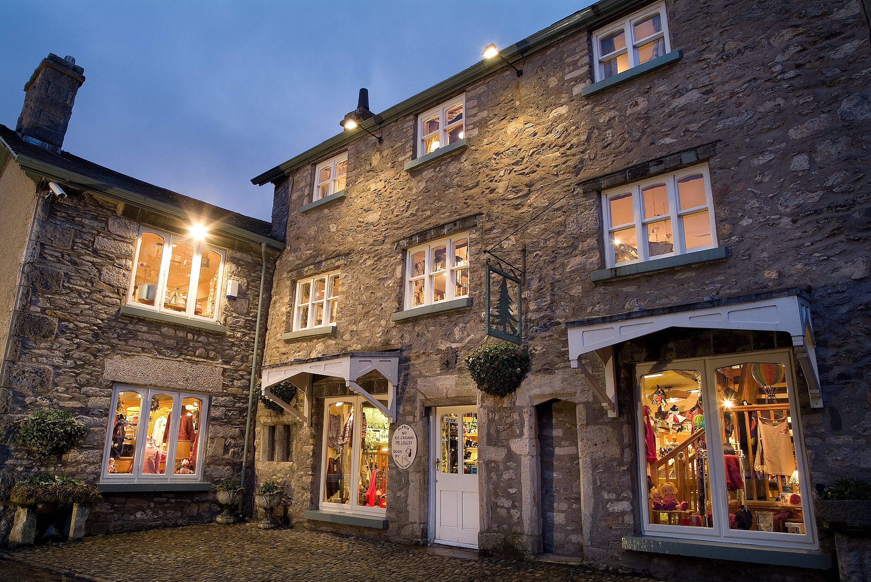 An unexpected discovery. Find a little something for everyone. 3 floors of inspirational displays of toys, giftwear, clothing.