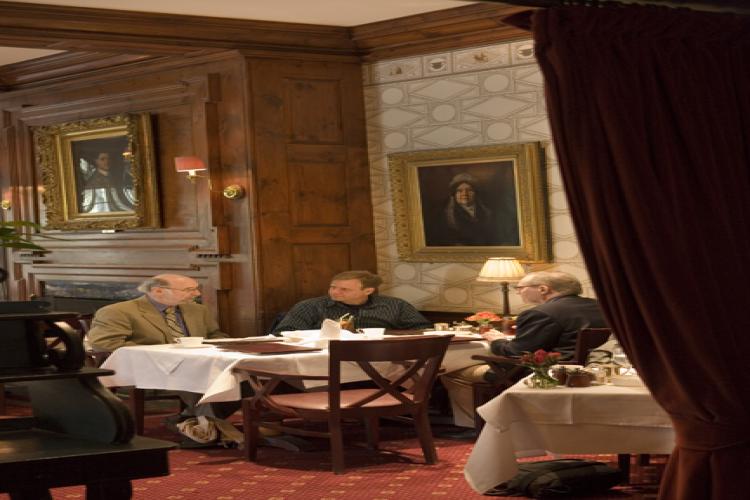 Dining, events and lodging for the extended Harvard community and special guests.