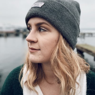 jazlynsings's profile picture. 