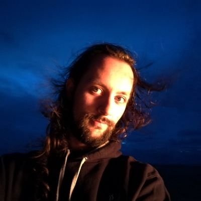Real life Mimic - 🎮I'm a gamer/speedrunner and a twitch affiliate, 🎭 an improv actor and an avid lover of puns. 🤦♂️ (that guy who speedruns sanicball)