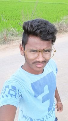 xHEE2jpuvc4QkkM's profile picture. 