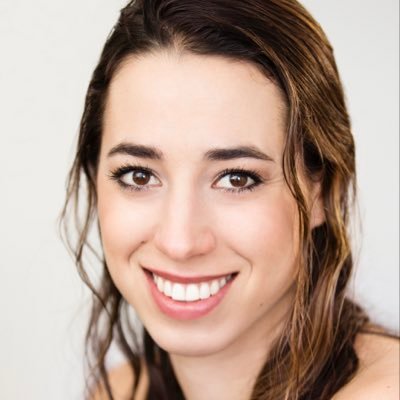 MsEichler19's profile picture. High School English Teacher 📚 Masters of Education 👩🏼‍🏫 Dancer 💃Singer 🎶 Forward Thinker 💭 Peace Maker ✌🏼