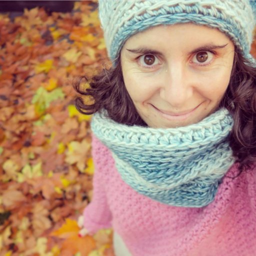 Youtuber, blogger y ganchillera. Amante de la naturaleza y feliz vegetariana 🌱 Inspiración para un estilo de vida slow y creativo ✨https://t.co/Rg0hhxAwVp