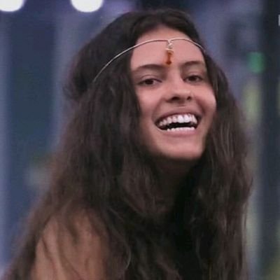 comentessencial's profile picture. estamos aqui nesse mundo pra ver a desgraça acontecer.