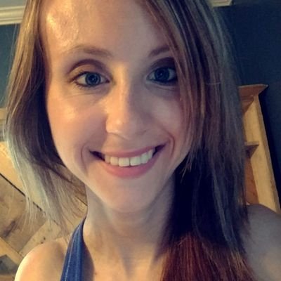 UNO'12 BA Banking, Finance, Investments & Portfolio Science. Proverbs 31:25. Wife & Mommy. I write little ditties. Music heals. I believe in glitter & karma