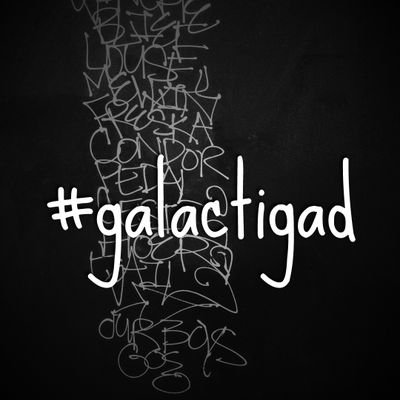 Si decides caminar hazlo con la actitud correcta, como cuando sueñas, como cuando CREES en TI.
Escribo y dibujo cuando me da la vena.