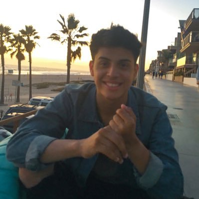 andrewjpineda's profile picture. 