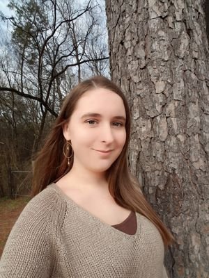 19 | ISFJ | I'm currently studying Web Development at JCCC. I love anime, books, cosplay, and photography. Cosplay account @andrena99