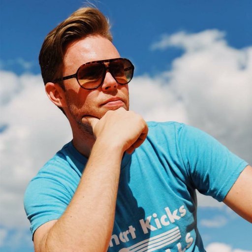 Side hustle Extraordinaire - Storage Units, eBay, Amazon, Local, - Watch and learn.
https://t.co/3MPZTyPo7e…