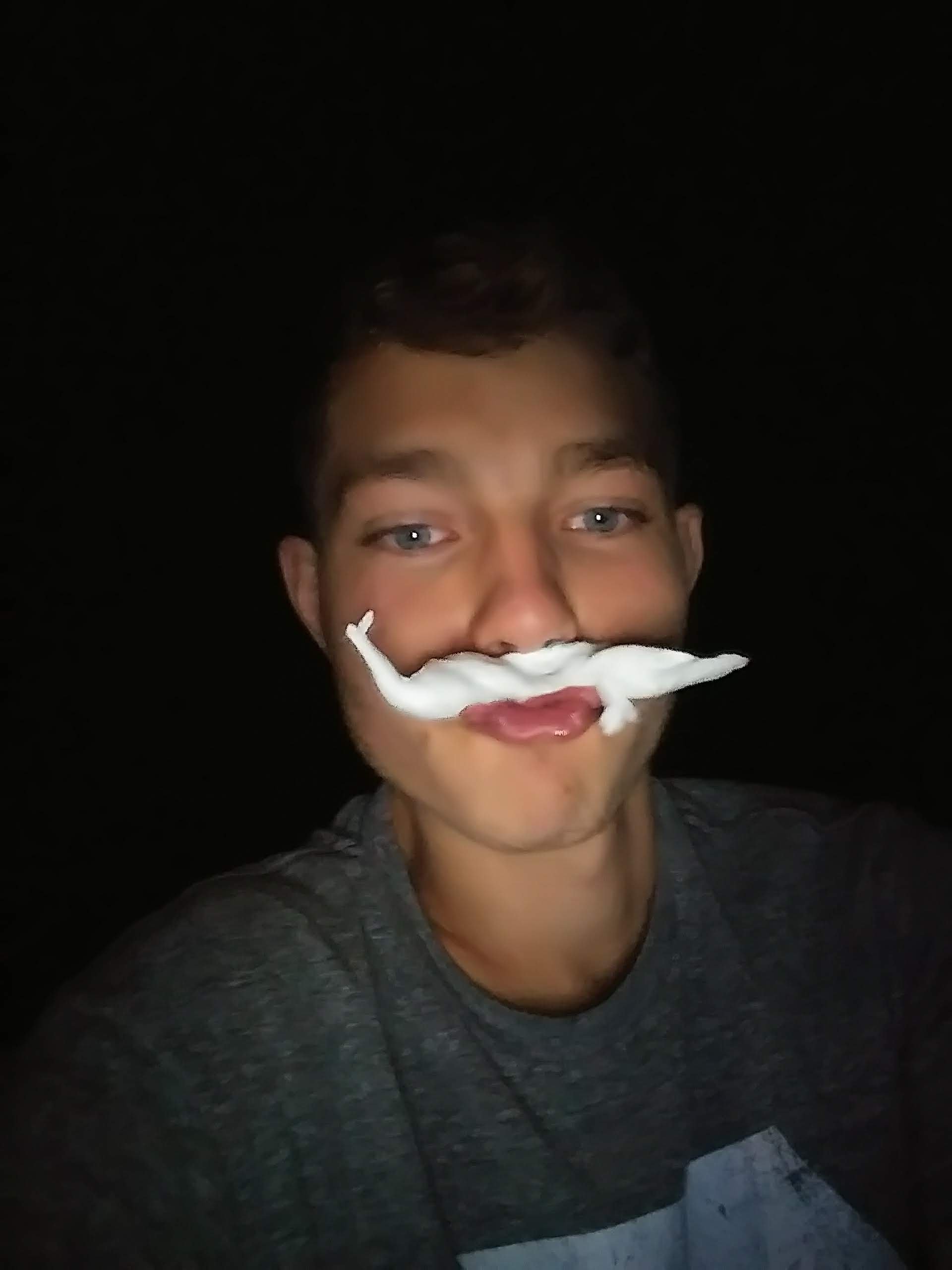 thedemo1081's profile picture. 