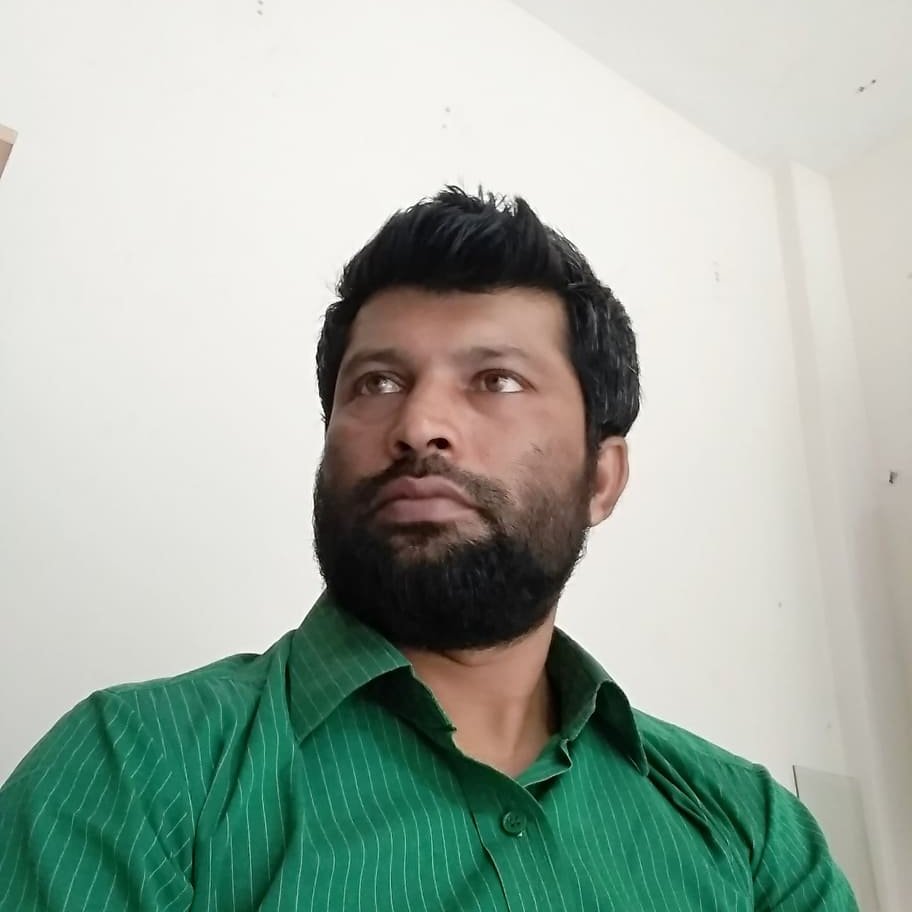I’m Asraf, a freelance Digital Marketer who believe that creative and innovative ideas can drive traffic, conversions and satisfy clients.