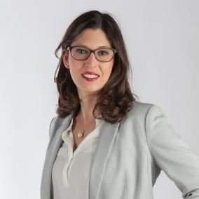 #WonderHomesRealEstate le brinda asesoramiento especializado en la venta, alquiler o compra de su vivienda en #Torremolinos, #Benalmádena y #Málaga
Contáctenos!