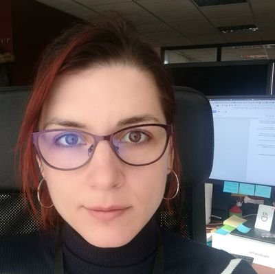 irozag's profile picture. Full Stack UX/UI Designer :P // music lover  //  web art curious // https://t.co/zzTpbQHubv