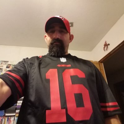 49ers all day every day.