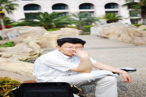 red1933's profile picture. 대한민국, 경북영주, 아주 평범한 직장인 ^^!
나름 사진, 영화, 야구(두산팬 ^^) 좋아함....