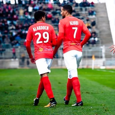 elcroko's profile picture. • Fervent Supporter du @nimesolympique 🔴⚪️ • « Montpellier c’est des pd » 📣