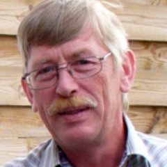 uims's profile picture. I live Networking