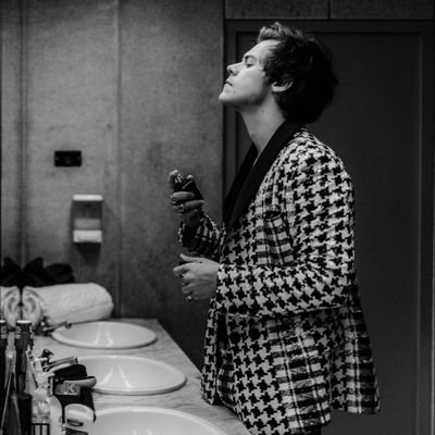 /just stop your crying, it's sign of the times/ •18.07.22•02.07.23
fan account