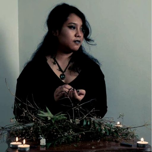 23 | Eclectic Witch and Polytheist Pagan | Art Student | A bunch of Fandoms