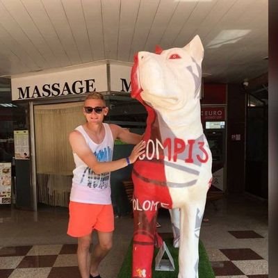 Professional Bank stander in the great Grand Exchange
And a total PVM God 💯
Osrs IGN- WINstanley24
