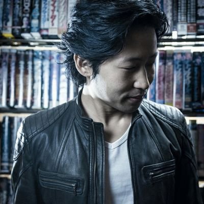 team_vhs_jingu's profile picture. スチル・ビデオカメラマン
ビデオを愛する「チームVHS」バトルラッツ担当 
吹替劇場に捧げた「ラストマン・スタンディング 荒野の復讐」どうぞよろしく