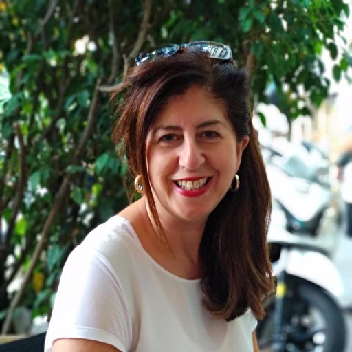 Profesora #EAEBusinessSchool & #UNIR #gestioncultural #comunicacion #liderazgo #RRHH y #Art lover