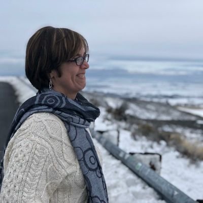 jocelyn_s's profile picture. 