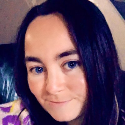 crazy_girl_stac's profile picture. Just an ordinary girl who loves a good book or can often be found reading who also enjoys photography