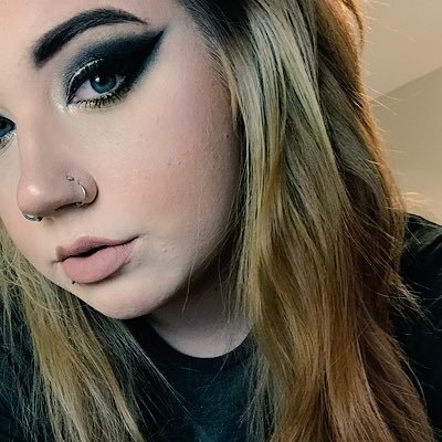 mariedumonde's profile picture. ✌