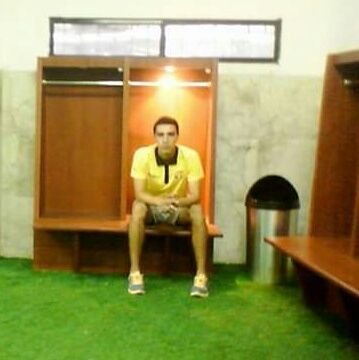 Lcdo. Cultura física, entrenador de fútbol base ex @formativasbsc , ex docente @delfos_ec sin pasión no se puede vivir, Catecumeno.