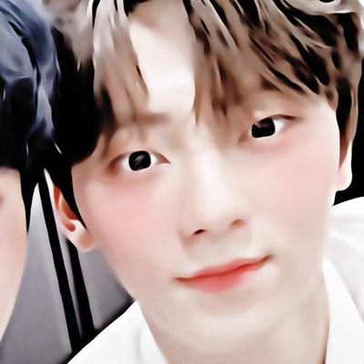 hwang minhyun 
| my friend  @arttt30 @seongwu95z