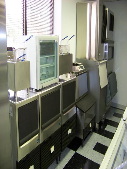 AutoIce's profile picture. Automatic Ice Maker Co. is a leading supplier in food industry equipment. New or used, we offer our clients affordable solutions and quality products.