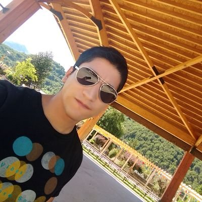 AleRivero28's profile picture. Profe de Fisica_Cristiano_
Mates Amargos en el Eden.