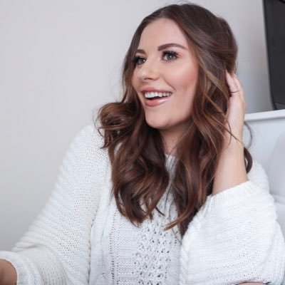 Sharing affordable beauty and fashion to help you look and feel good. 💄 YouTuber & blogger 📷