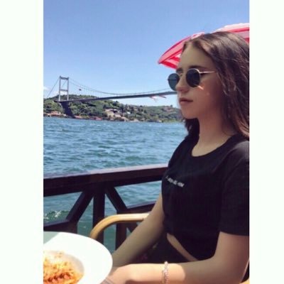 iclalaknc's profile picture. 