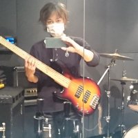 島田貴斗 ベース・ボーカル・作曲・レッスン(@TakatoShimada) 's Twitter Profile Photo