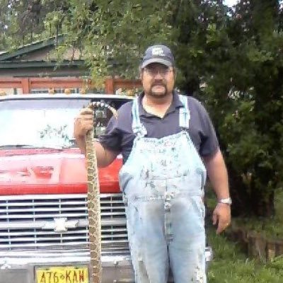 nuthin I luv more than fishin, a good dip, n my bruther Buck