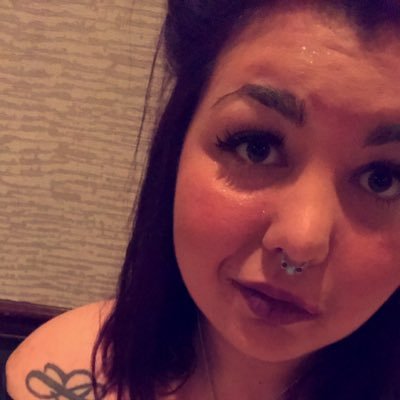 beccaadegregory's profile picture. 