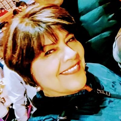 Única, diferente, docente investigadora y también mamá.