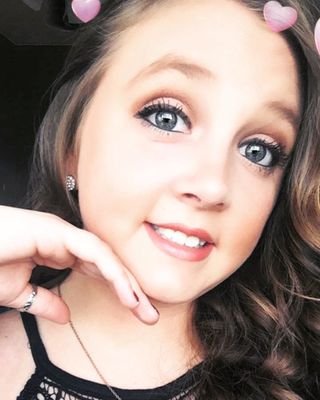 Katie10275121's profile picture. 