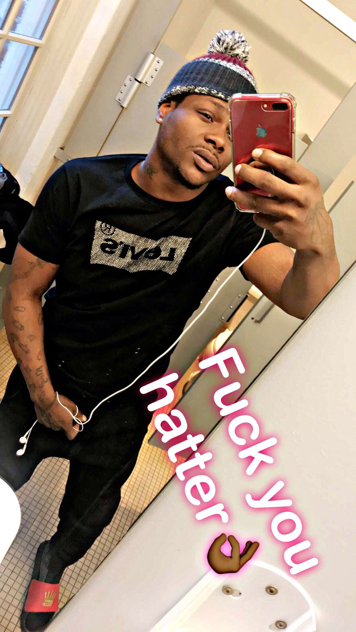 Zyion king🤤 I’m a cool ass dude🤫No need for bad vibes✊🏾Just Bad Niggas👌🏾 but decent♊️🤴🏾💯📱🤷🏾‍♂️👑🤫🤫🤫🤫