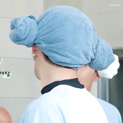 Runbts___'s profile picture. ONLY 대리구매 계정