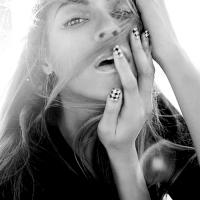 vitoriamaximian's profile picture. ( :