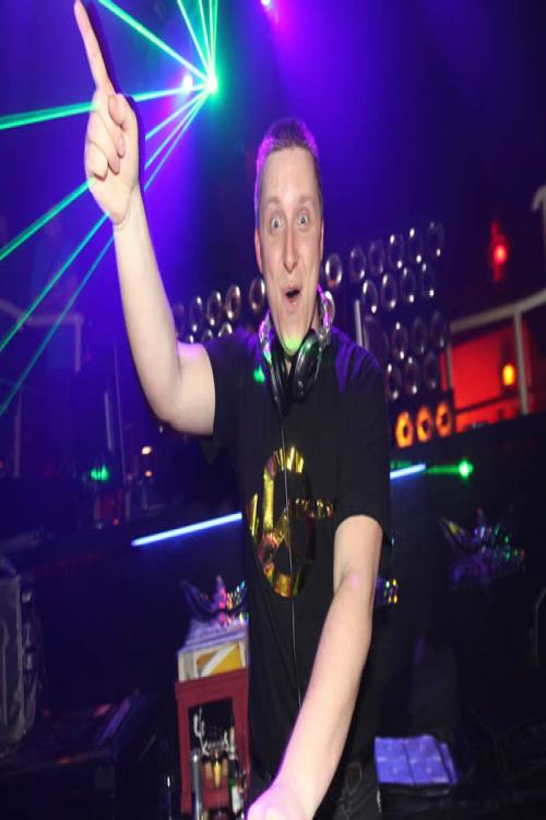 Dj_Kosmik's profile picture. 