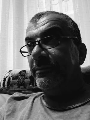 tibet_serdar's profile picture. Varlıklı degil var olma gayretinde fotograf çeken grafik ve resim yapan Homo Sapiens...