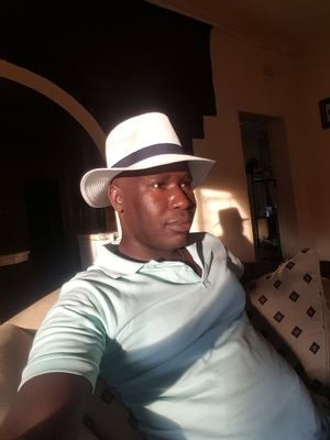drtkazuru's profile picture. Activist