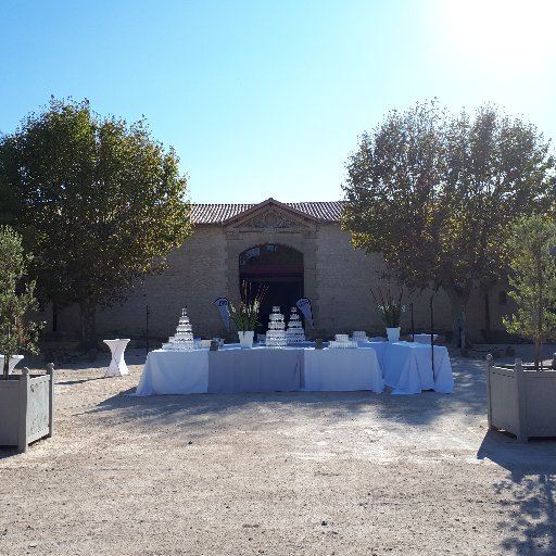 Salles de réception proche de Montpellier au caractère historique et authentique pour vos manifestations professionnelles rassemblant jusqu'à 1000 personnes.