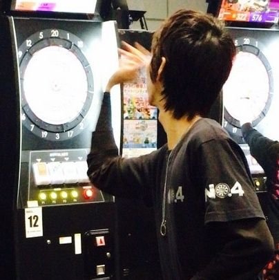 三重のダーツバーD-No.4のオーナーで店長でプレイヤーな人
プロツアーJAPAN参戦中
スポーツと車とゲーム(マイクラ パワプロetc)