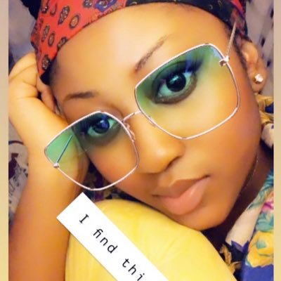 MercyHanson13's profile picture. 