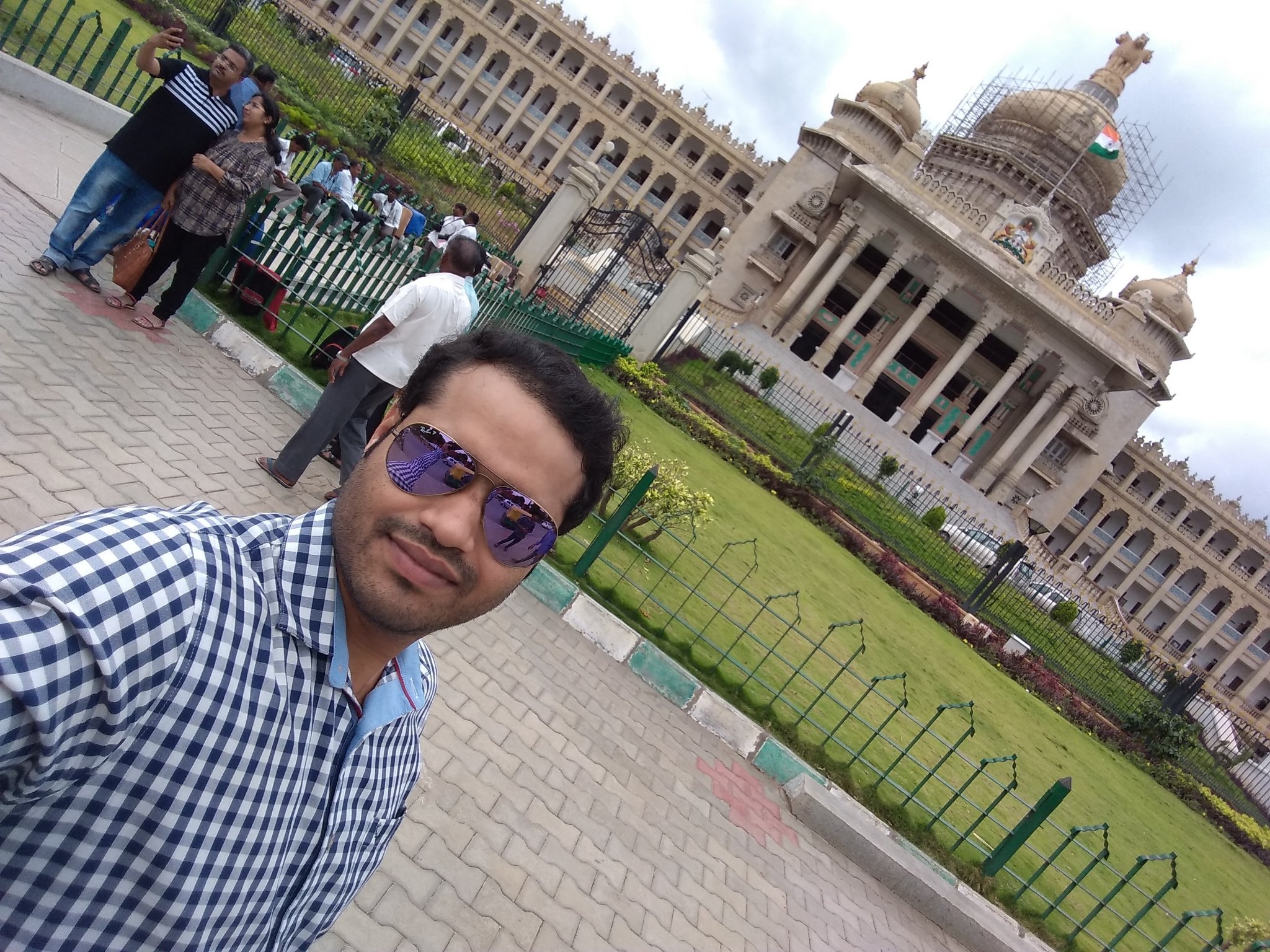 RamkumarCheruk1's profile picture. 